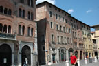 Lucca (105kb)