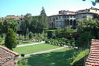 Lucca: Palazzo Pfanner  (120kb)