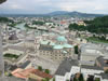 Salzburg: zicht op de dom vanaf Festung Hohensalzburg  (115kb)