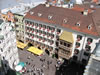 Innsbruck - Golde Dachl (Gouden dak) vanuit de Stadtturm (144kb)