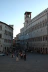 Perugia: Palazzo dei Priori (55kb)