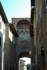 San Gimignano: Porta San Giovanni (78kb)