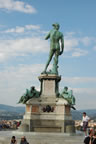 Florence: Piazzale Michelangelo: replica of Michelangelo's David (58kb)
